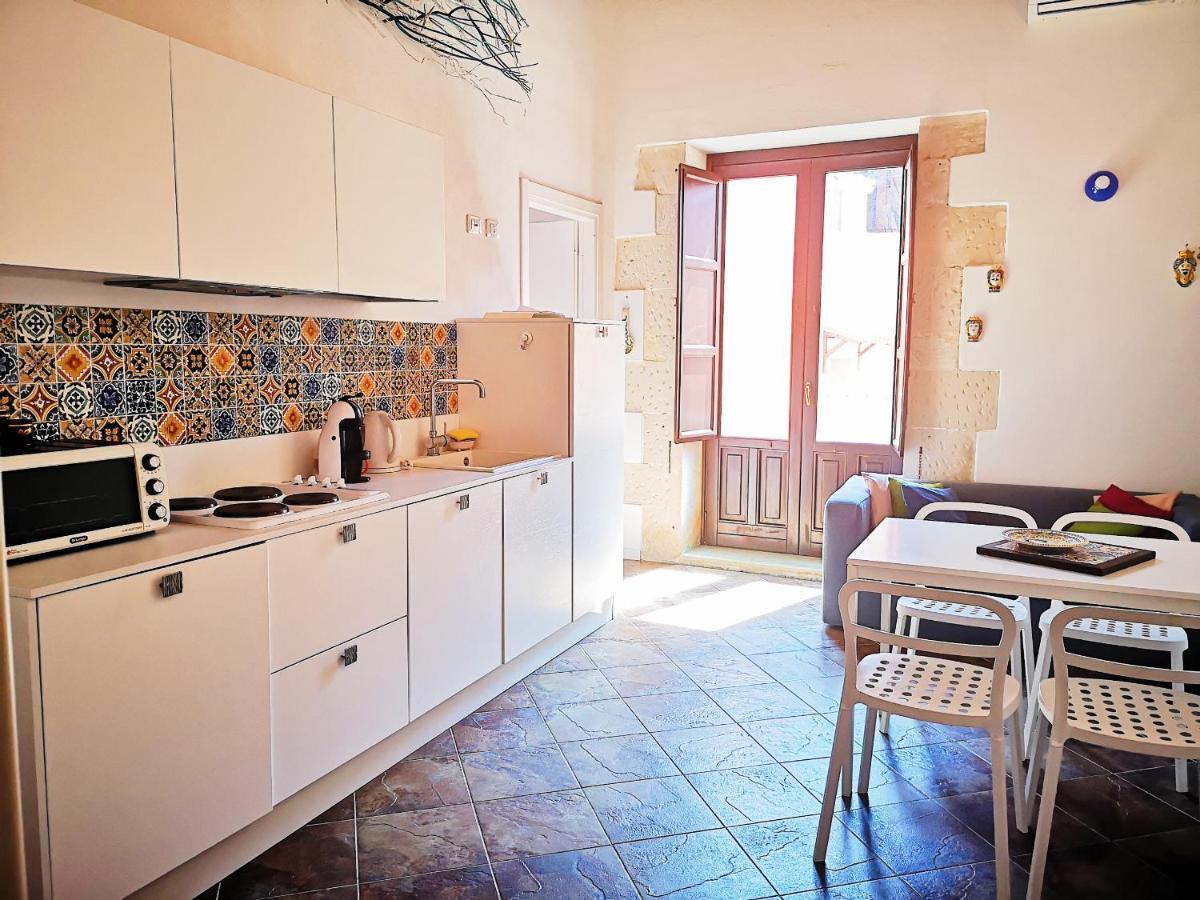 Family Apt By Dimore In Sicily Syracuse Bagian luar foto
